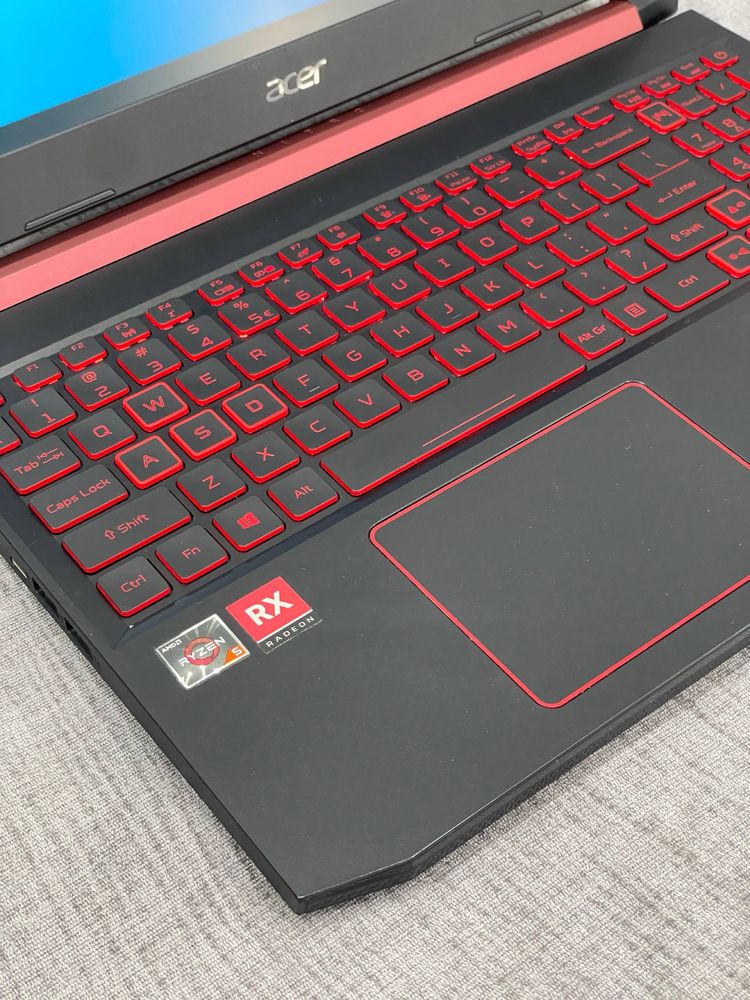 Acer NITRO 5 laptop