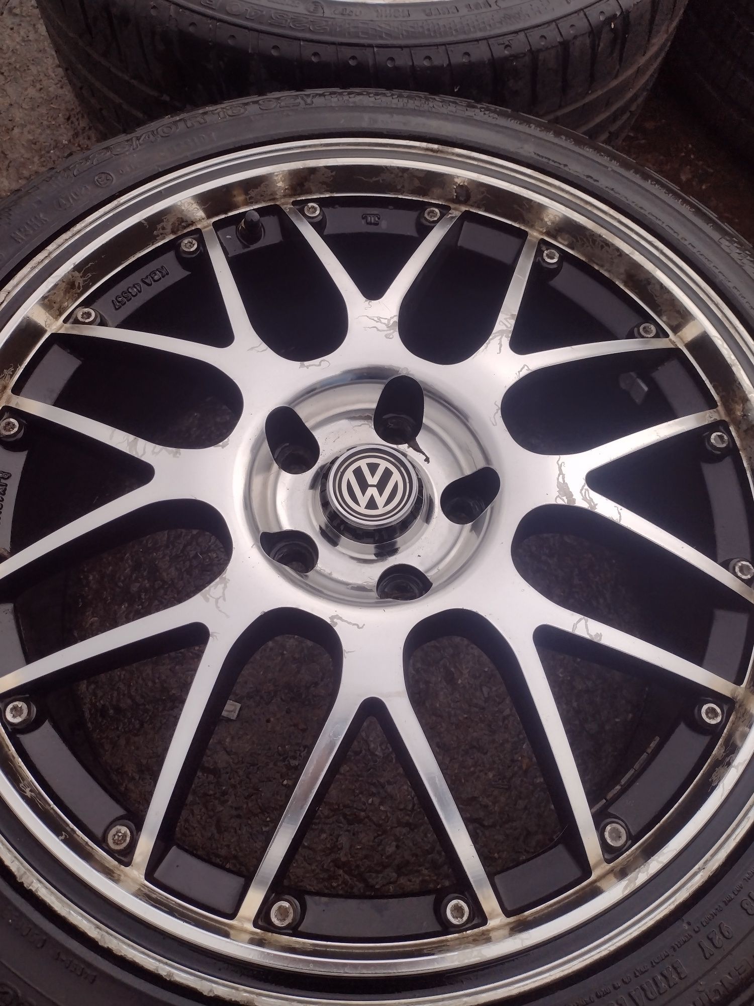 MAM 18-5x112 ET45 8j Volkswagen Golf
