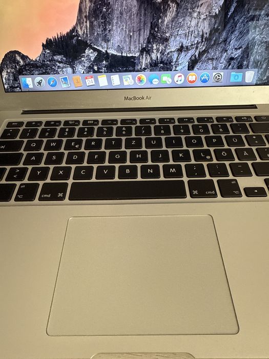 Macbook Air Retina,13-inch, 2014 128Gb 4Gb ram