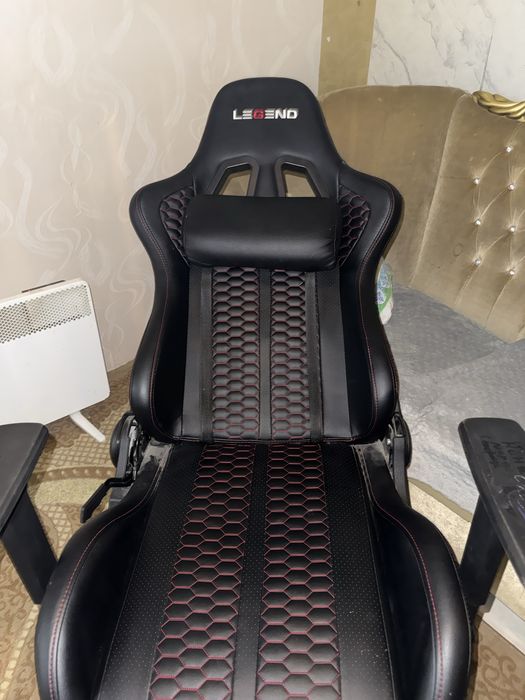 Геймърски стол на Legend