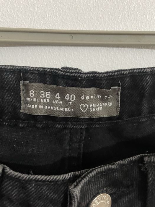 Blugi rupti negri Primark