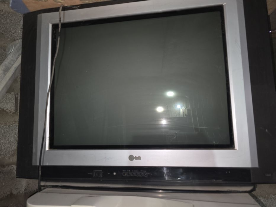 Телевизор и Электропечь