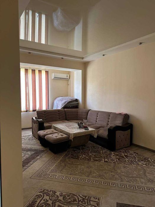 Янги домдан 2 хонали 2 каватдан квартира сотилади ЧИНОР ресторан