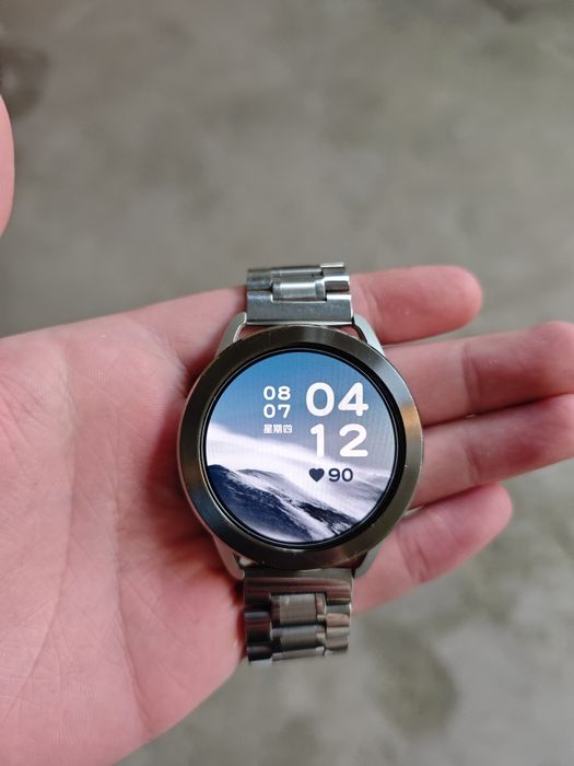 Motorola moto x4 va mi watch 3s