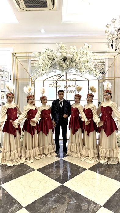 Танцевальные костюмы