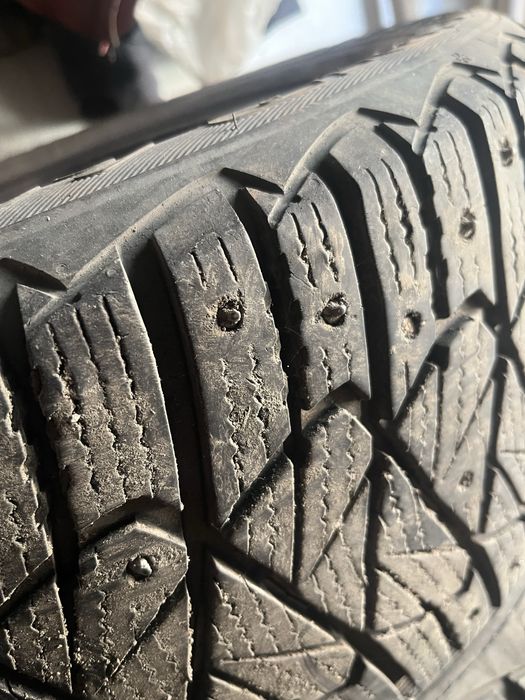Шины зимние Goodyear
