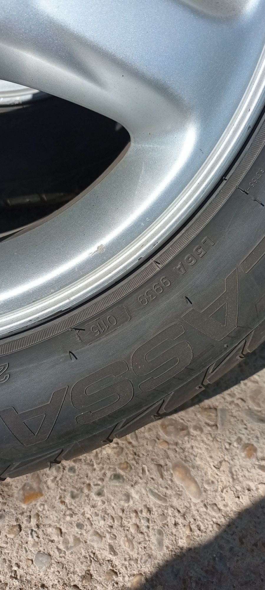 Оригинални джанти за Toyota RAV 4 с гуми Lassa Phenoma 225/55 R16