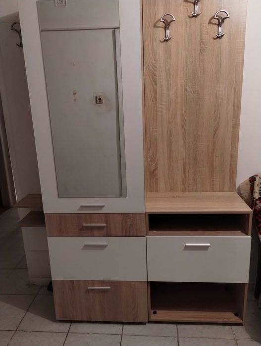 Cuier din pal ISIDOR cu pantofar, dulap si oglinda, nou