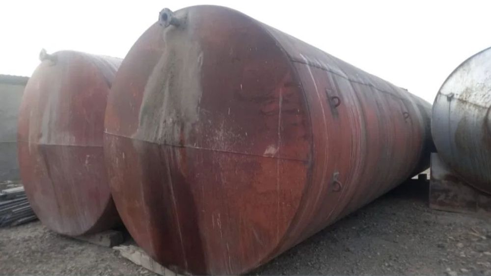 Цистерна ёмкость бочки