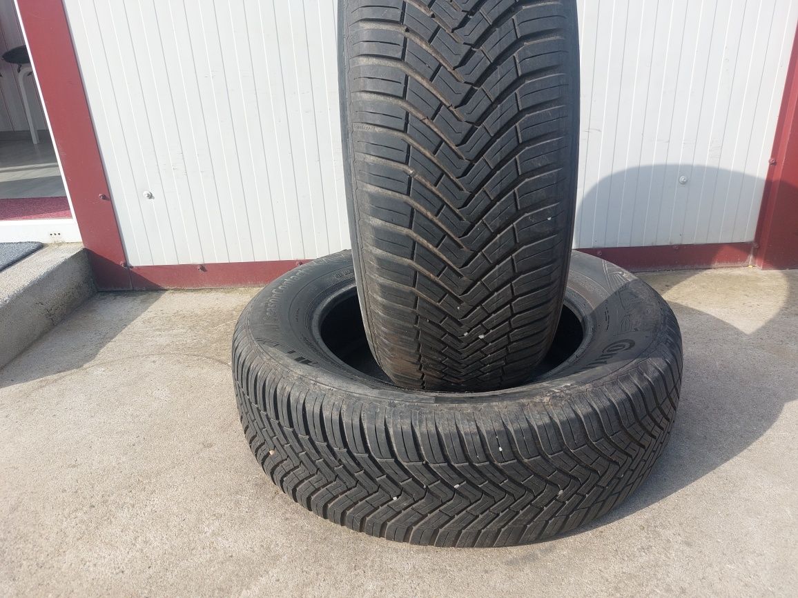 125 lei bucata! Doua anvelope ALLSEASONS 215 65 17 Continental! 6 mm