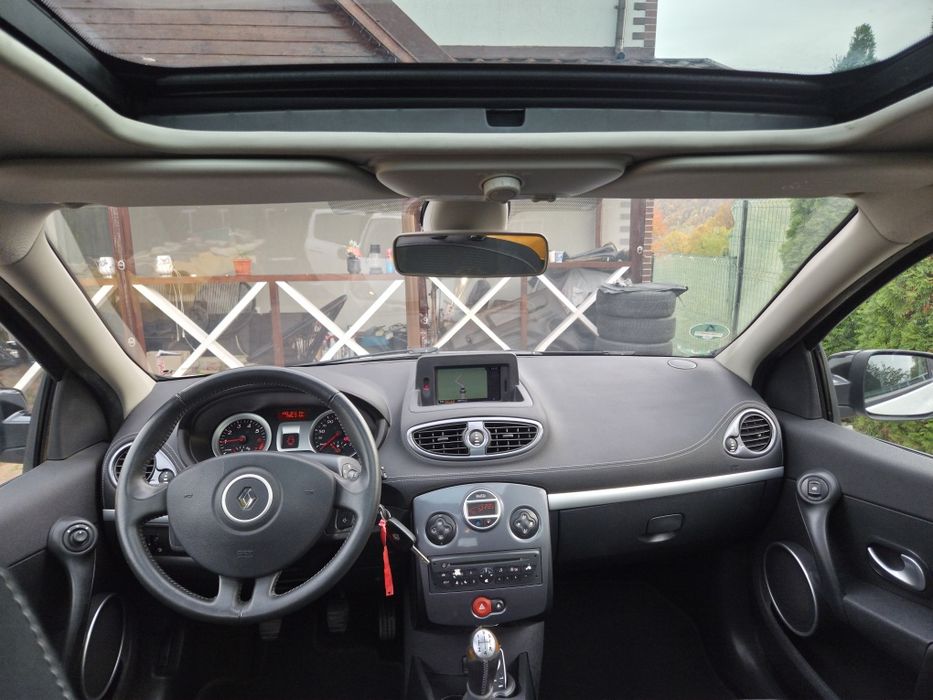 Vand renault clio benzina 1.2 euro 5