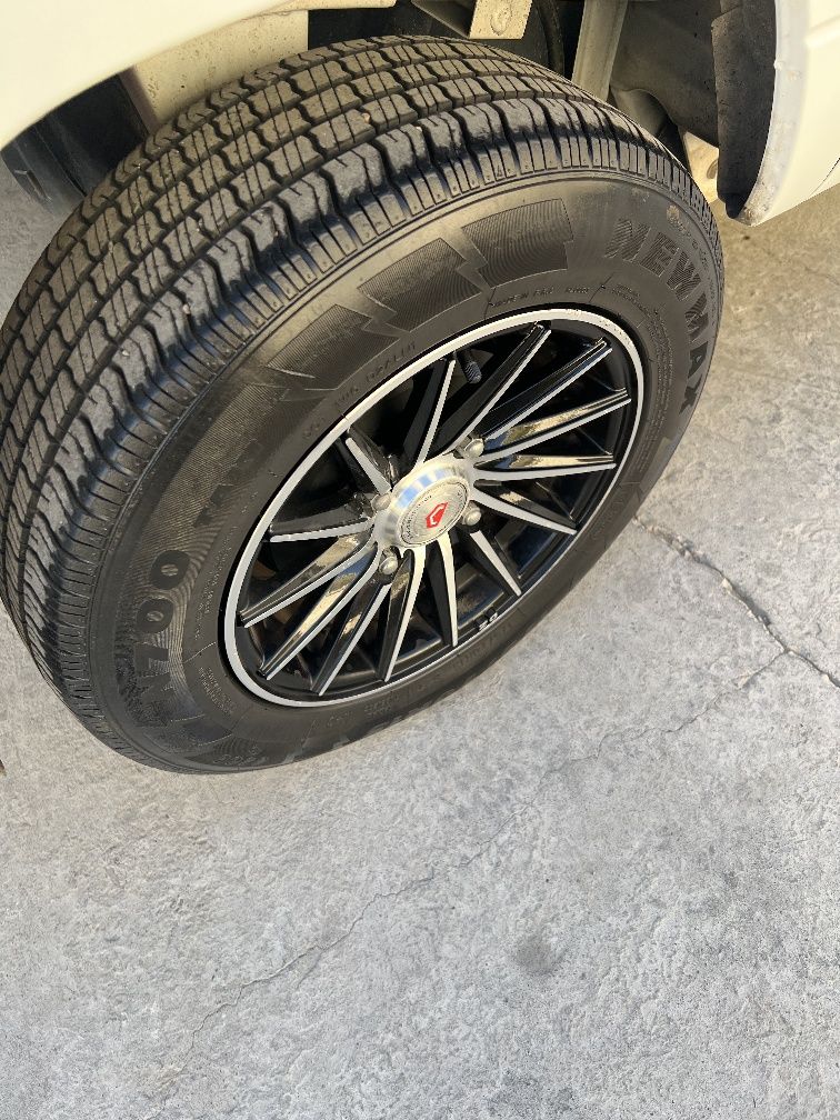 Vossen diska balon R 13 sotiladi