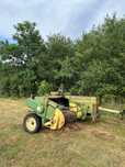 Vând balotieră John Deere 224T
