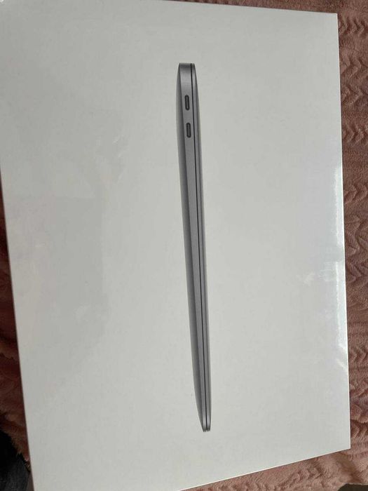 Macbook Air M1 256Gb. Новый, запечатанный
