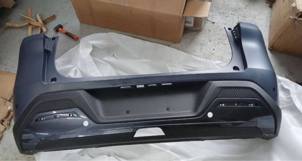 Donfeng L7 madeli uchun oldi va orqa bamfer