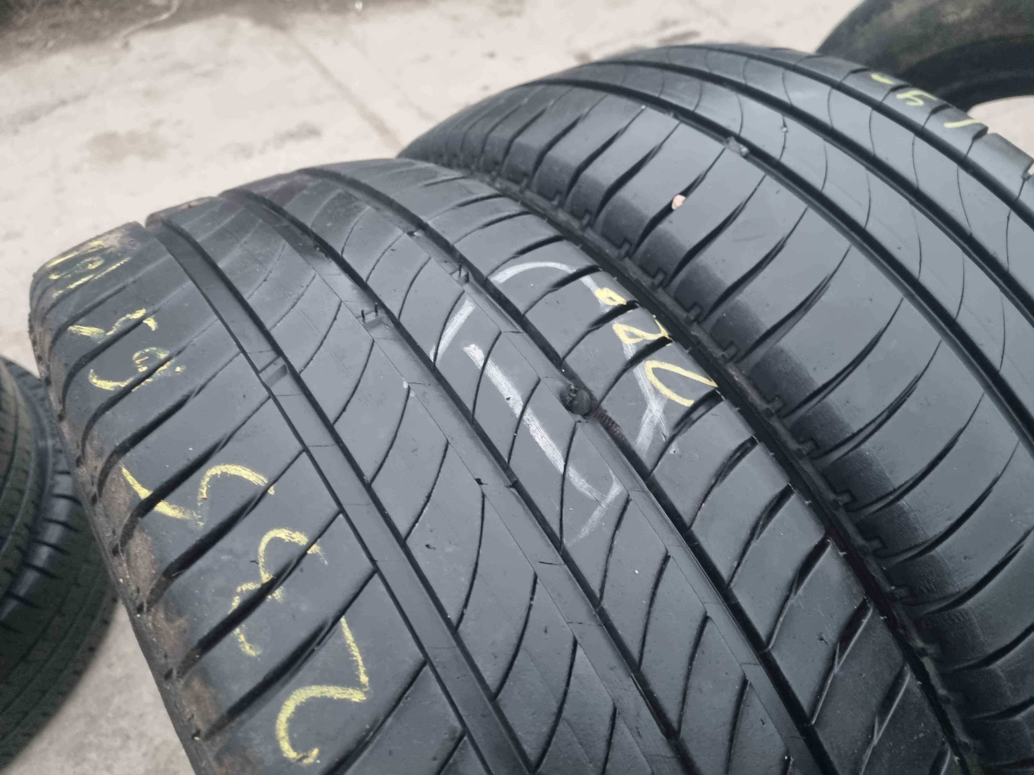 SET 2 Anvelope Vara 235/65 R16C MICHELIN Agilis (cui)