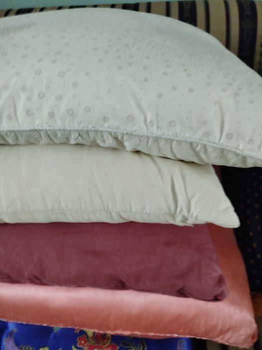 Подушки пуховые хорошие