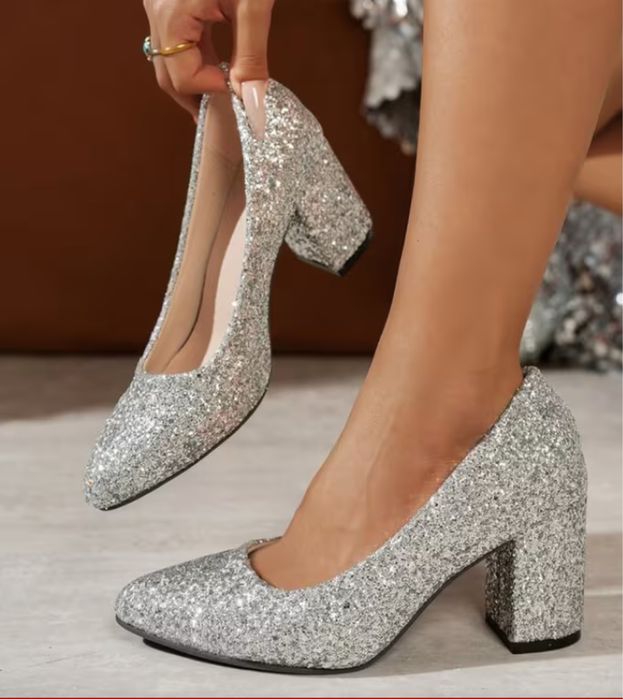 Официални, нови, сребърни токчета