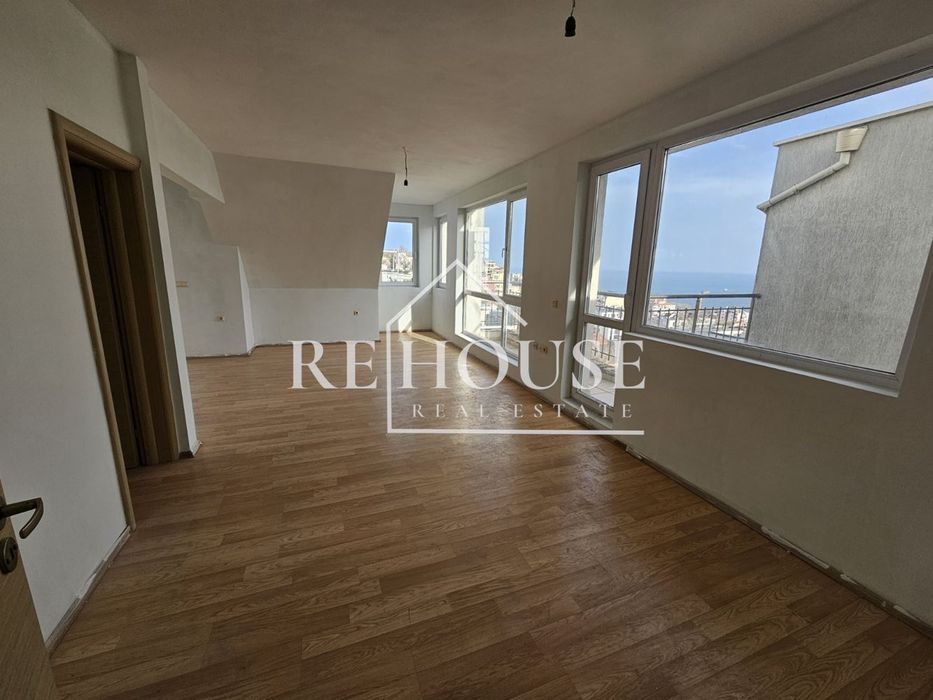 Продава се Тристаен апартамент в Варна, Бриз - 198 кв.м за 1061 €/кв.м - Снимка #1