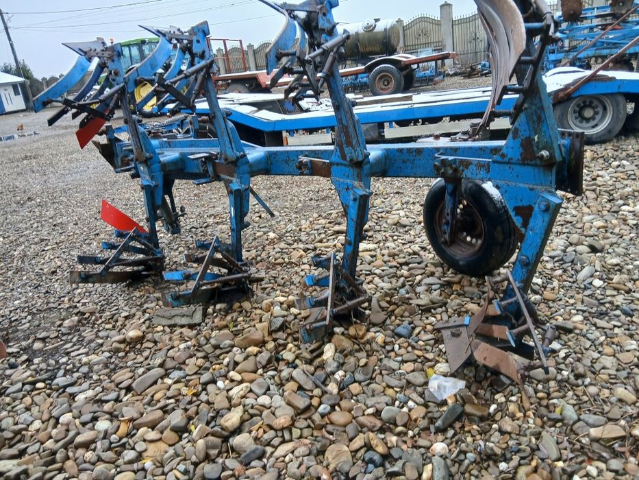 Plug reversibil 4 brazde