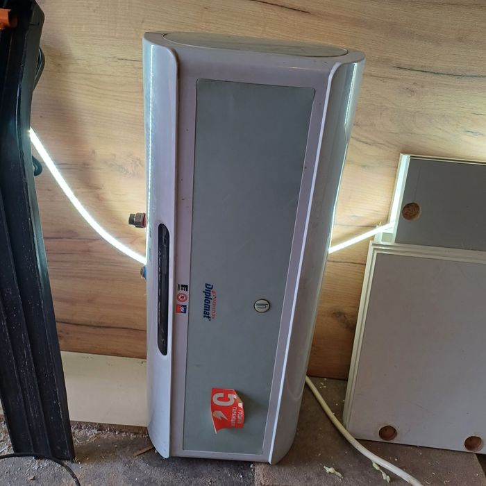 Бойлер хоризонтален  Дипломат