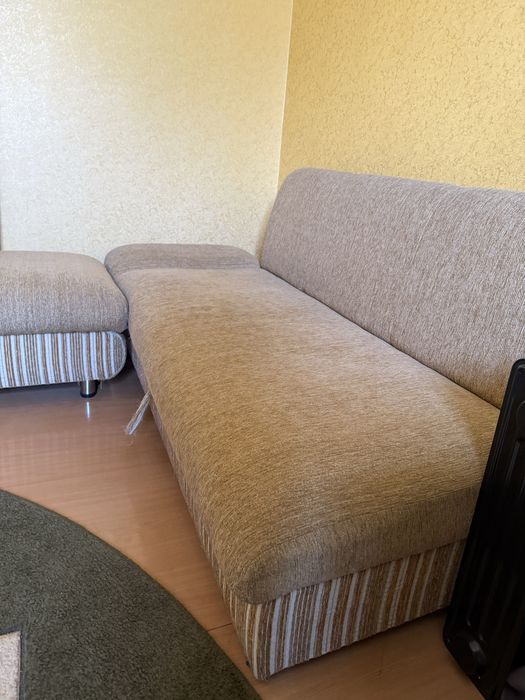 Продается итальянский диван.