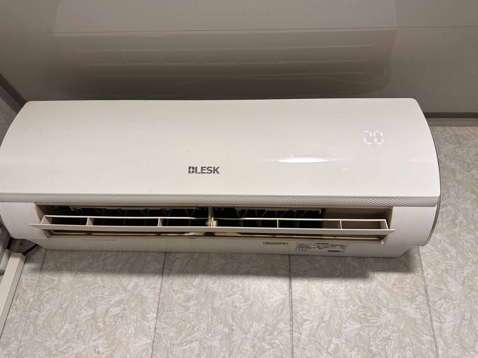 Кондиционер сотилади. Ҳолати зўр