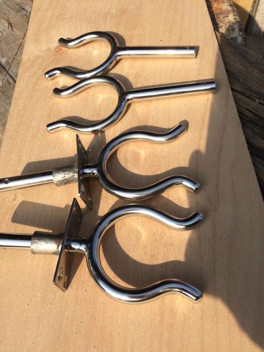 Vasle barca de pin si furcheti.