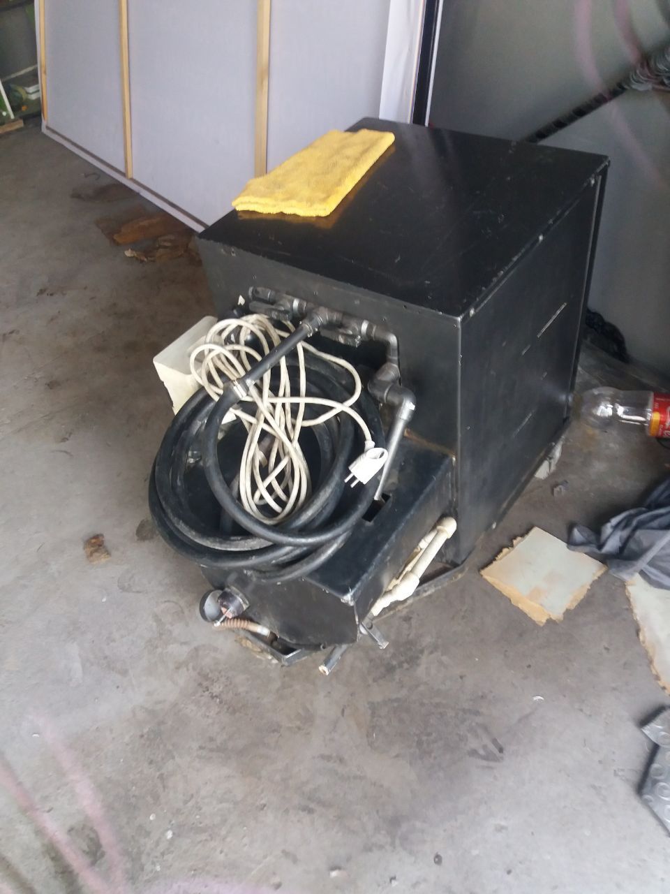 Radiator pechka bulokk tozalsh uchun aparat