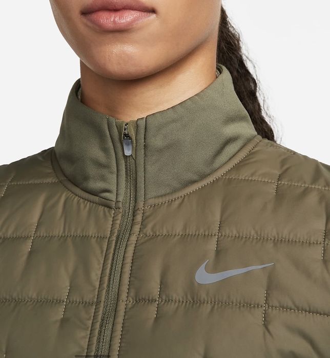 Яке Nike Therma-fit
