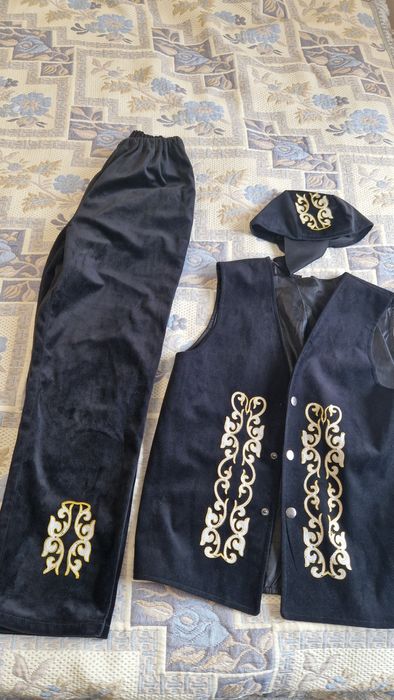 Продам национальный костюм