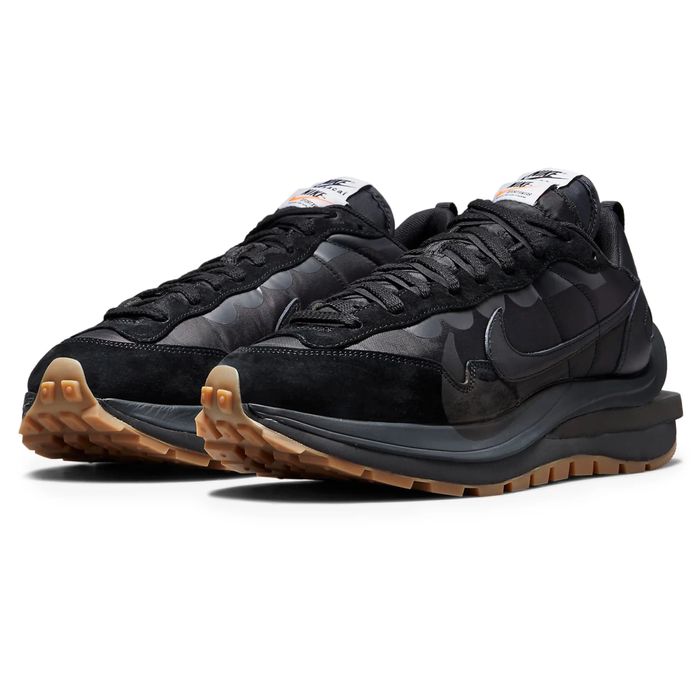 Nike Vaporwaffle Sacai Black Gum