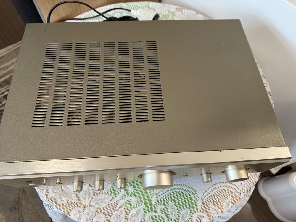 Denon PMA-655r съерео усилвател