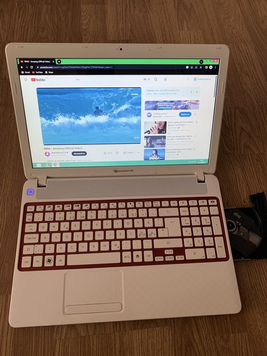 Laptop Packard-bell display 15,6 led,500gb mem,4gb ram,baterie buna.