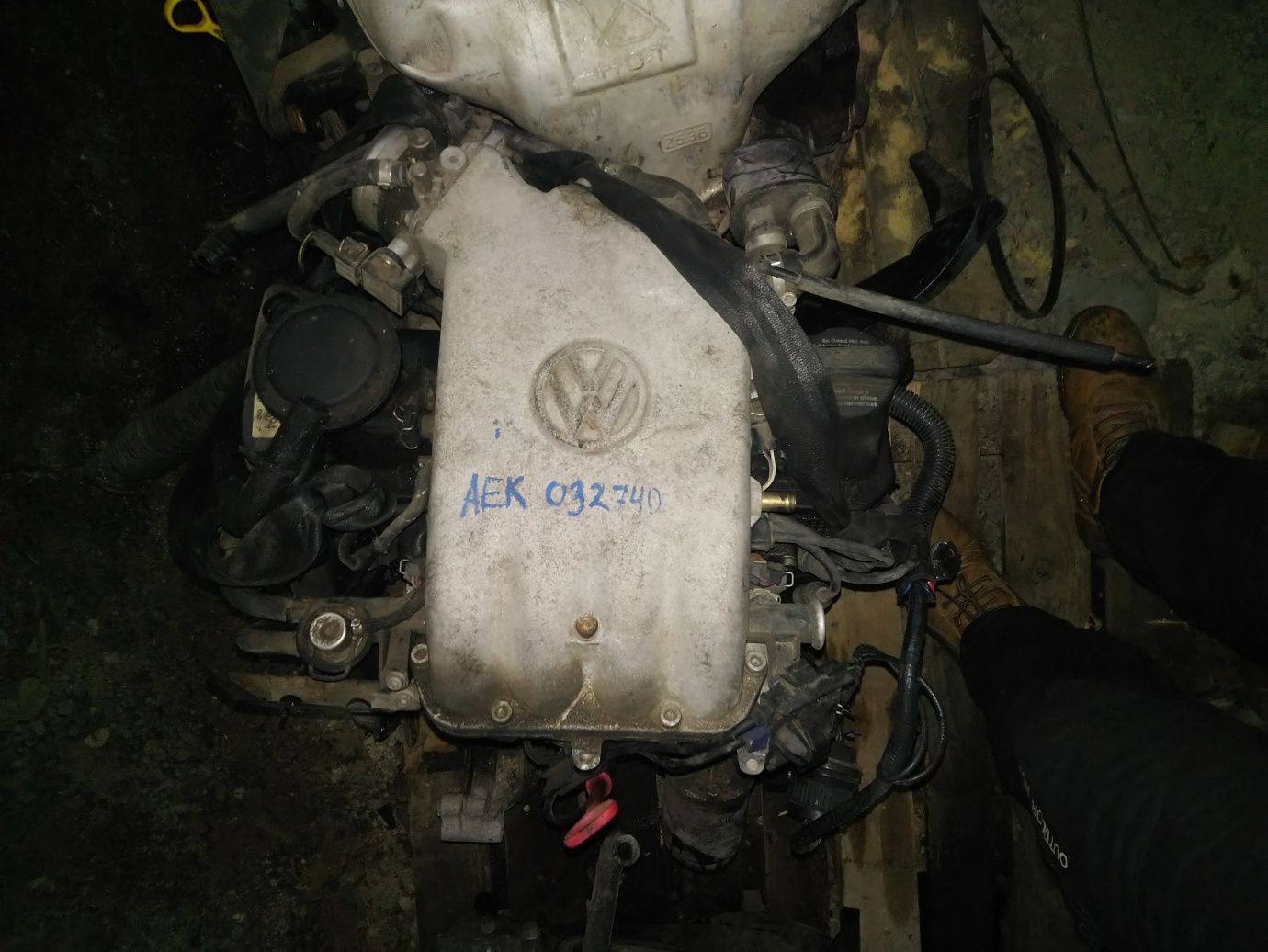 Мотор 1.6 AEK Passat B4