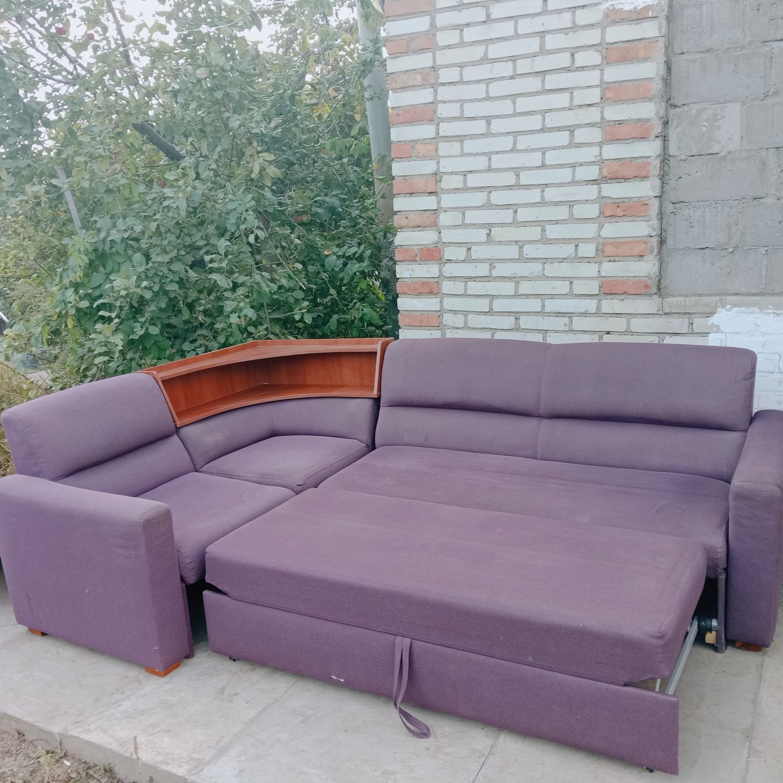 Продам угловой диван