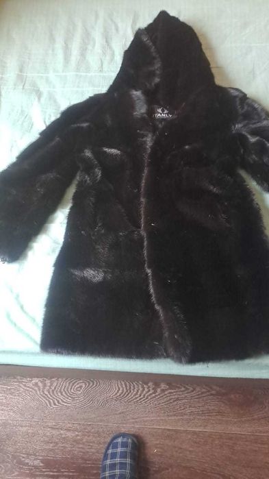 Женская норковая шуба