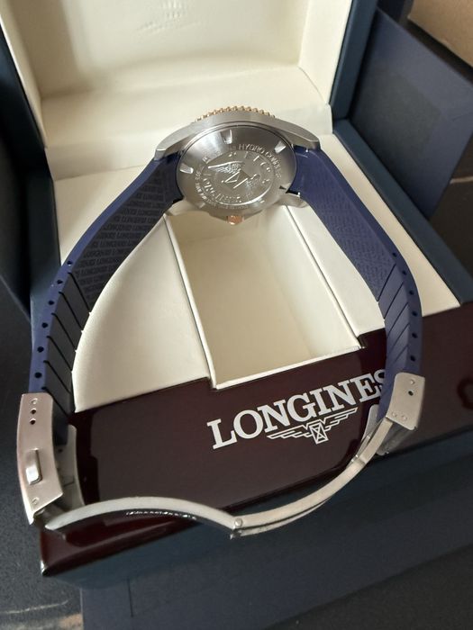 Чисто Нов Longines Hydroconuest Blue L37813989