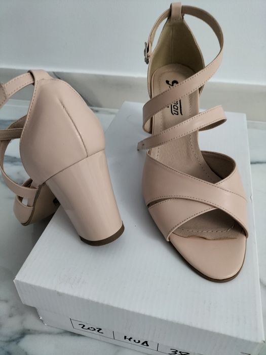 Sandale nude  cu toc gros