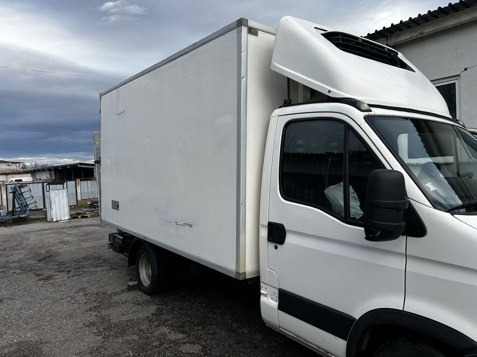 Хладилен фургон Frigo S