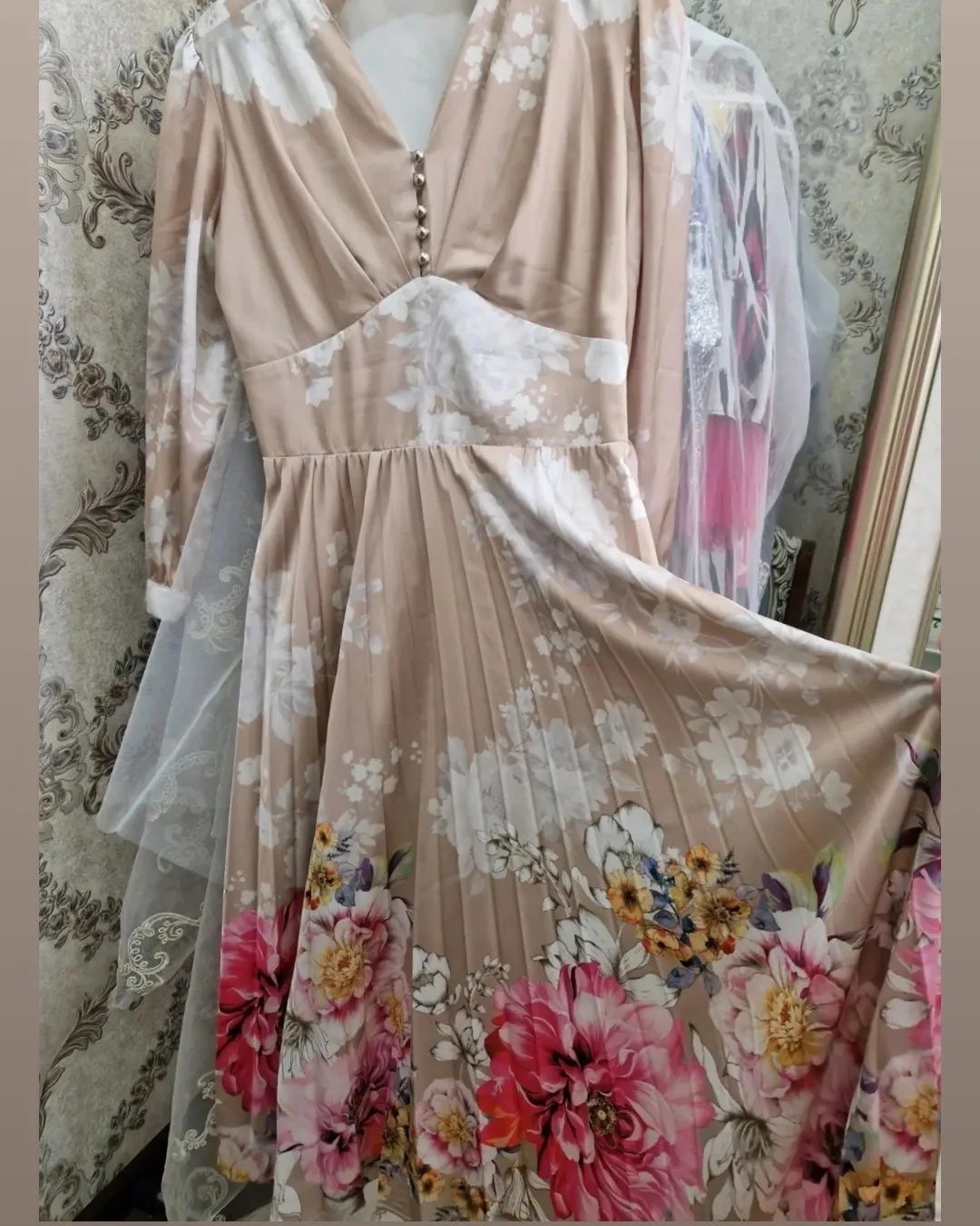 Платье размер 40