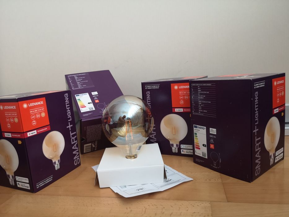Bec LED inteligent Wi-Fi (lampa) Smart LED