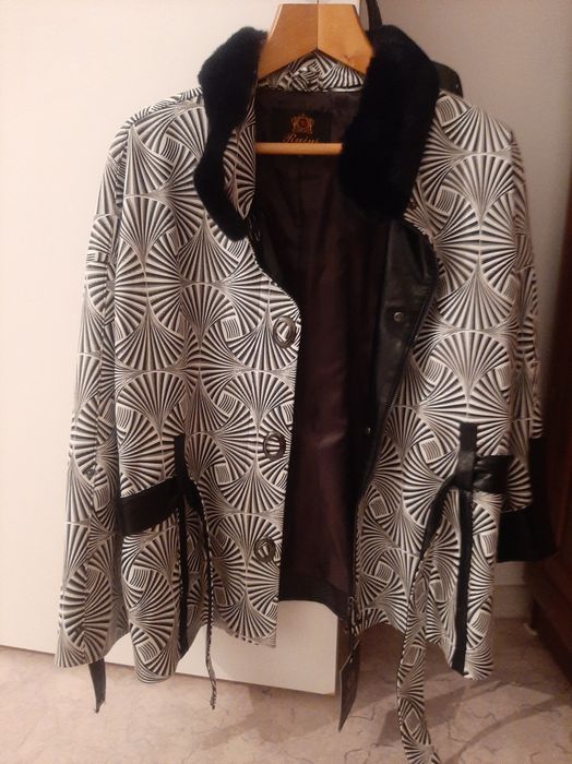 Продается куртка