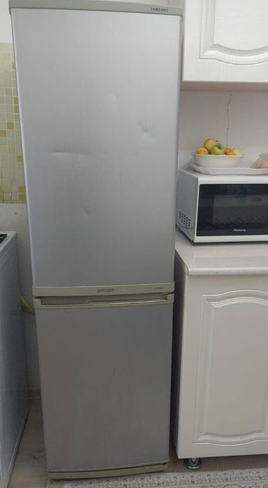 Холодильник в хорошем состоянии