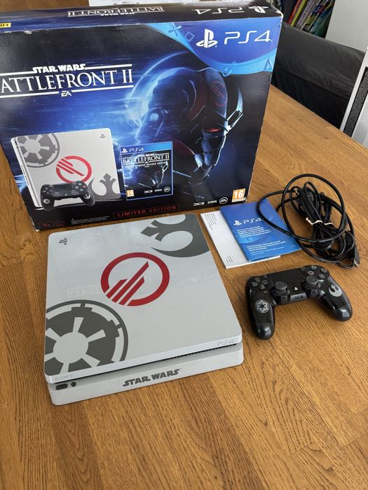 PlayStation 4 Slim Star Wars Limited Edition 1TB | Пълен комплект