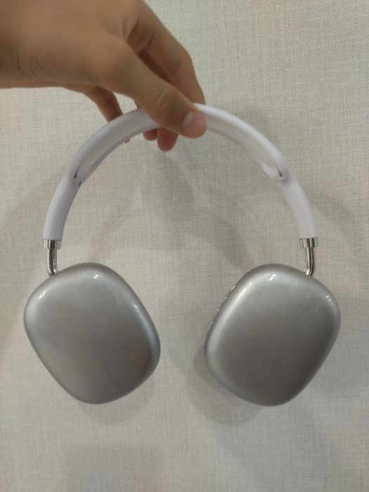 Наушники новые хорошие