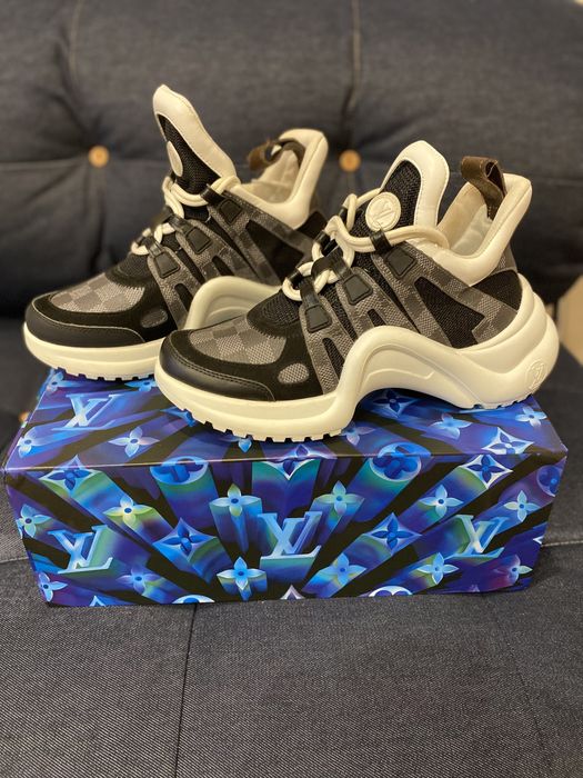 Adidasi louis vuitton femei