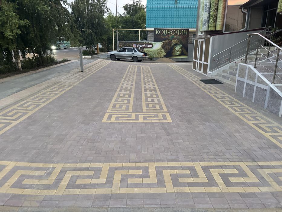 Профессиональная укладка брусчатки!