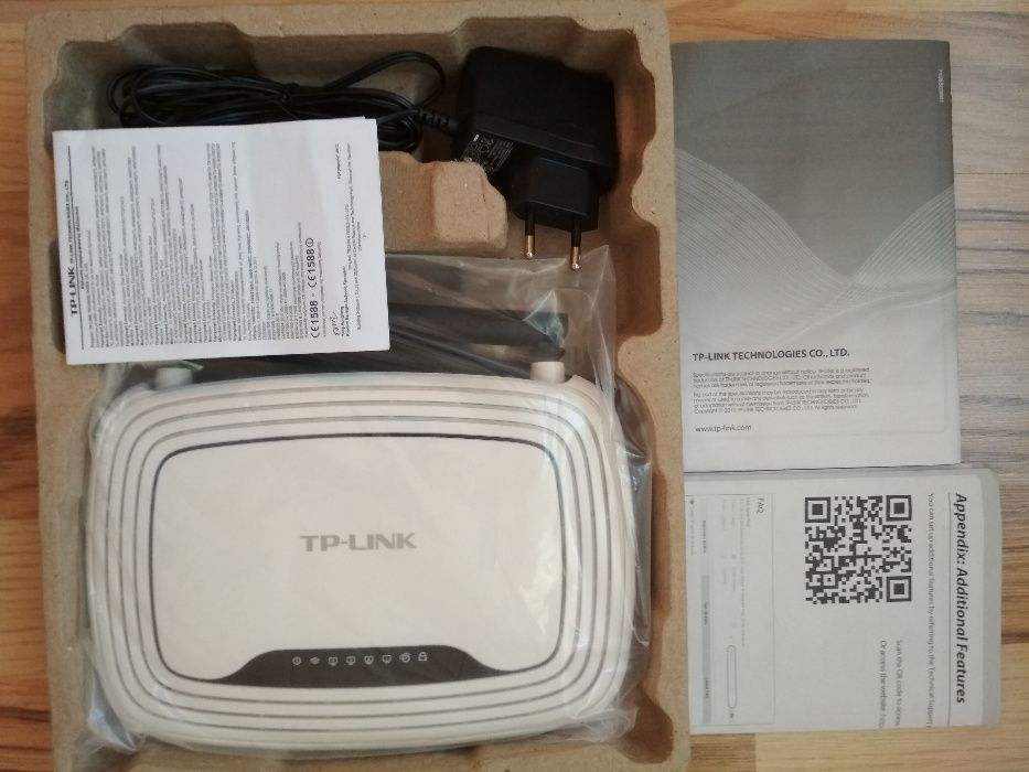 Router wireless TP-LINK TL-WR841N si   BEC LED alimentare USB