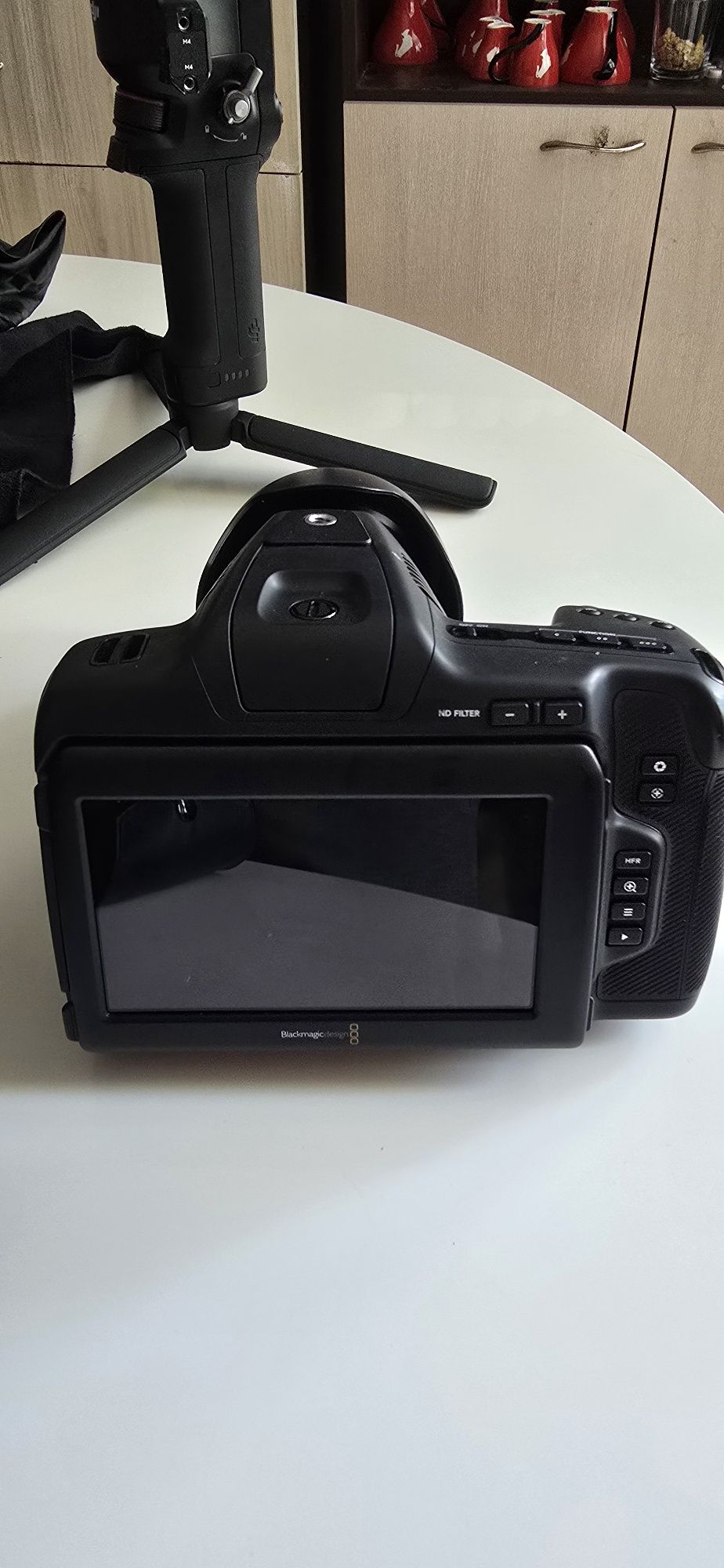 Пълен кино комплект: Камера Blackmagic Pocket Cinema Camera 6K + аксес